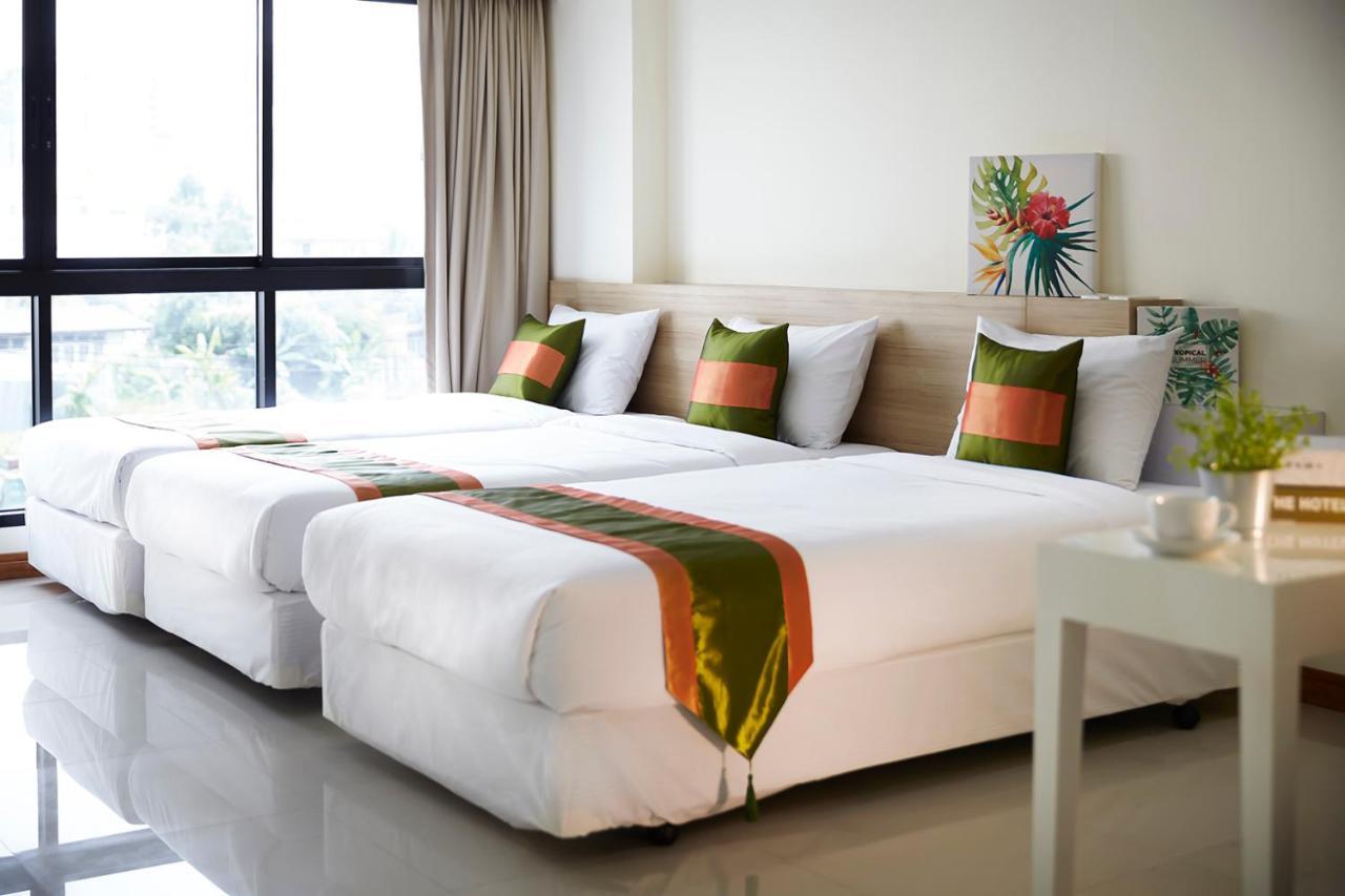 The Plimplace Hotel Bangkok Exterior photo